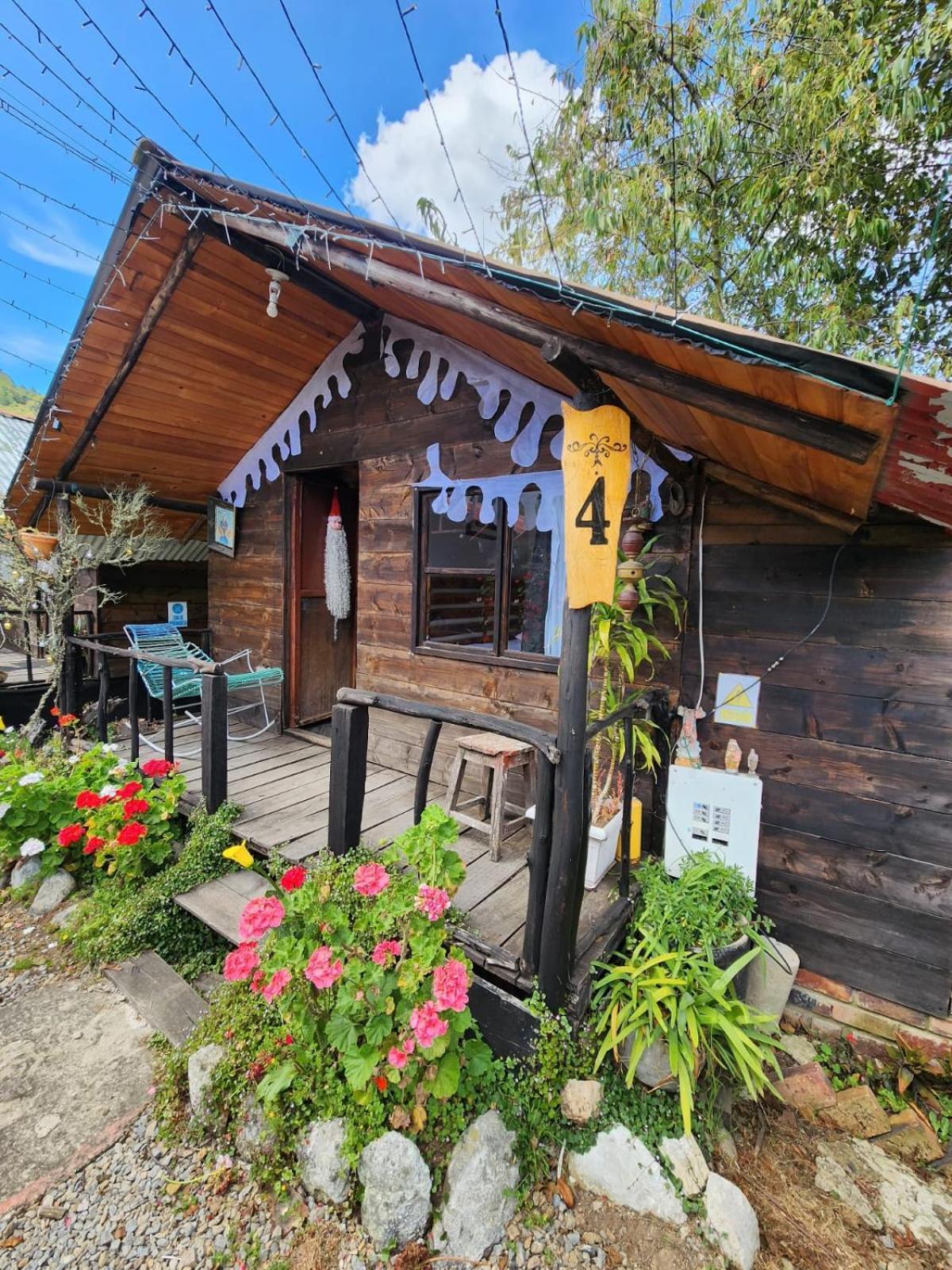 Hospedaje Las Cabanas Mongui Bagian luar foto