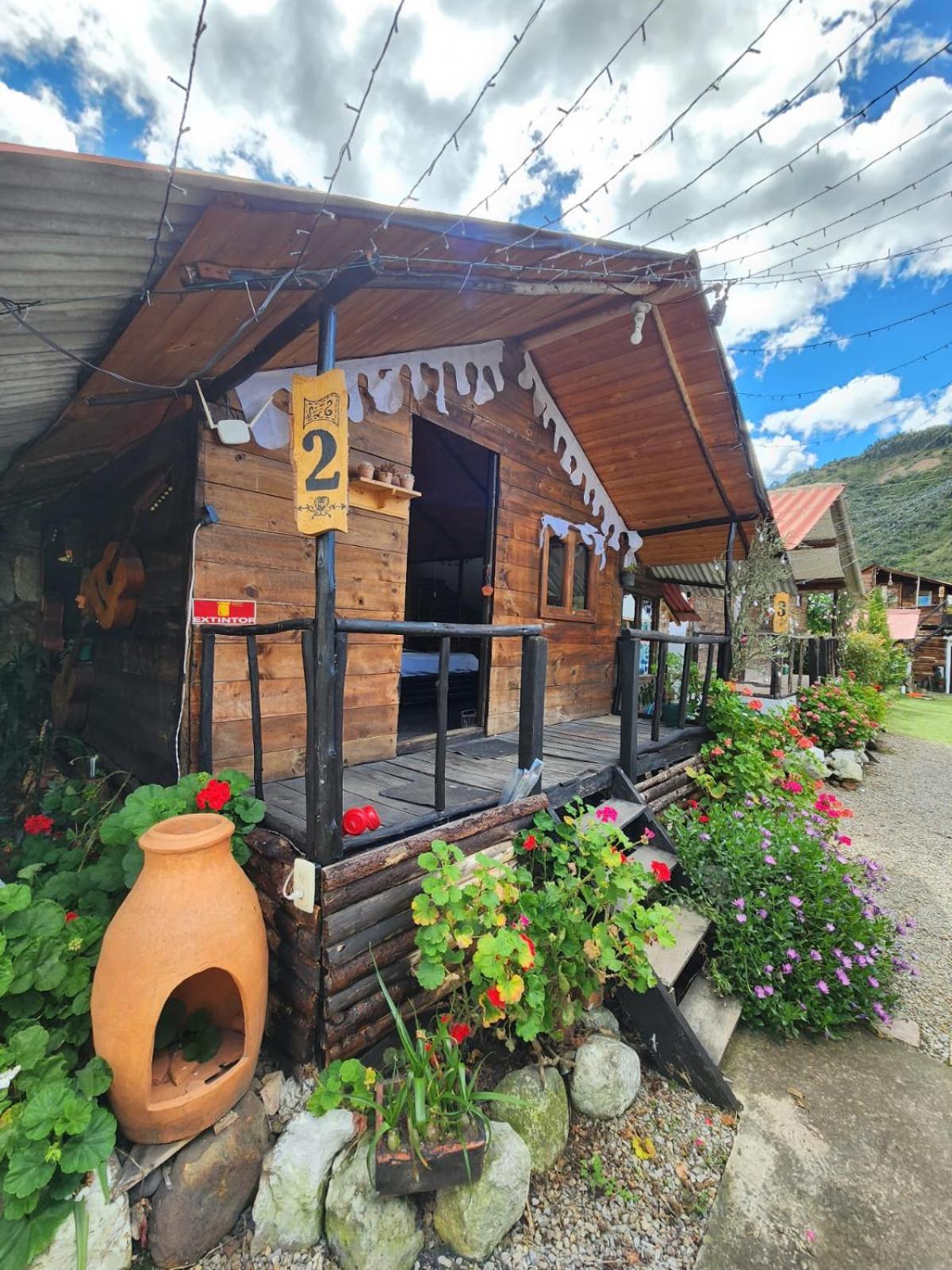 Hospedaje Las Cabanas Mongui Bagian luar foto